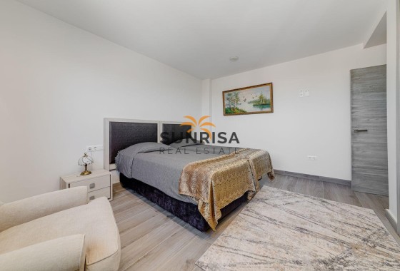 Villa · Resale - Torrevieja · Los Balcones · Alicante · Spain