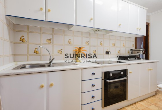 Appartement · Revente - Torrevieja · Playa del Acequión · Alicante · Espagne