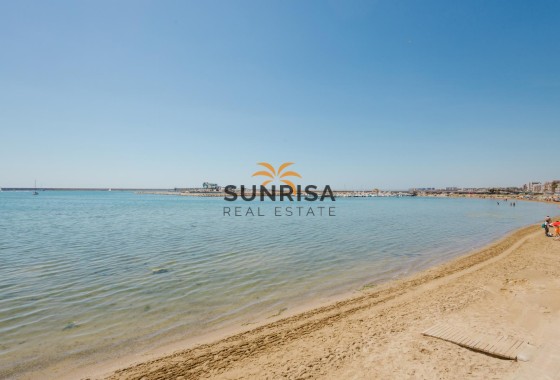 Appartement · Revente - Torrevieja · Playa del Acequión · Alicante · Espagne