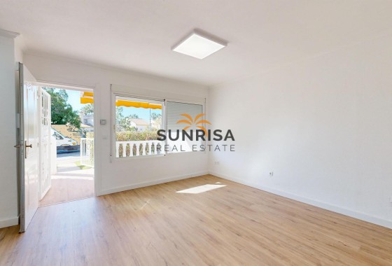 Bungalow · Revente - Orihuela Costa · Villamartín · Alicante · Espagne