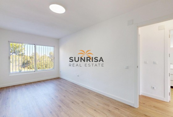 Bungalow · Revente - Orihuela Costa · Villamartín · Alicante · Espagne