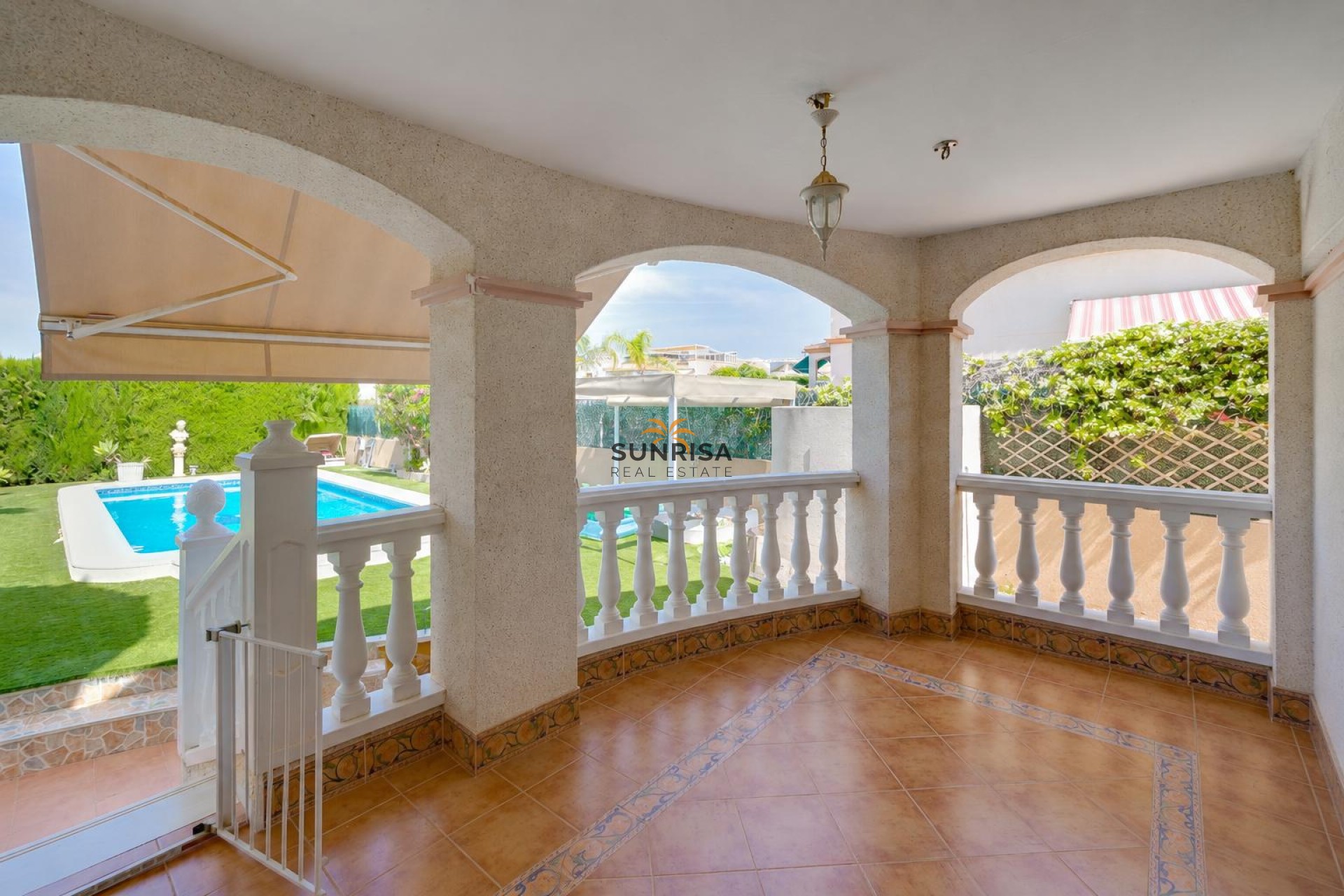 Resale - House - San Fulgencio