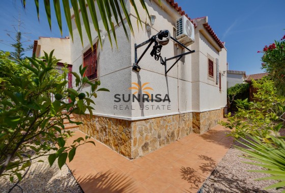 House · Resale - San Fulgencio · Urb. La Marina · Alicante · Spain