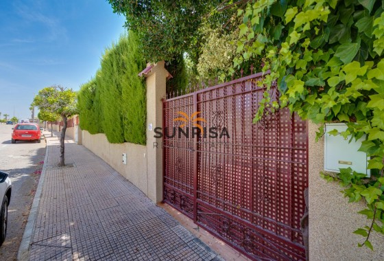 House · Resale - San Fulgencio · Urb. La Marina · Alicante · Spain