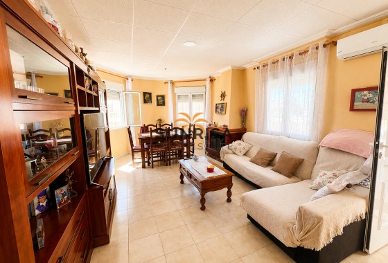 Villa · Resale - Torrevieja · La siesta · Alicante · Spain
