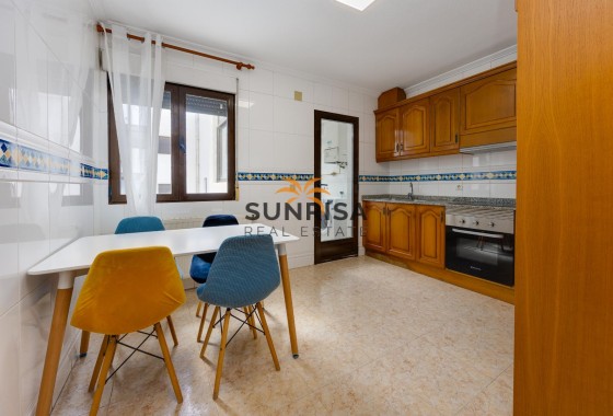 Apartamento · Reventa - San Miguel de Salinas · Alicante · España