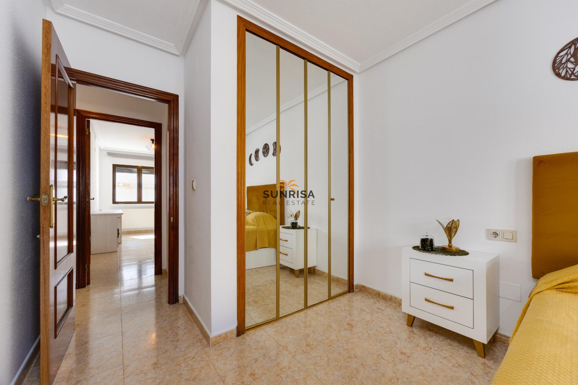 Resale - Apartment - San Miguel de Salinas