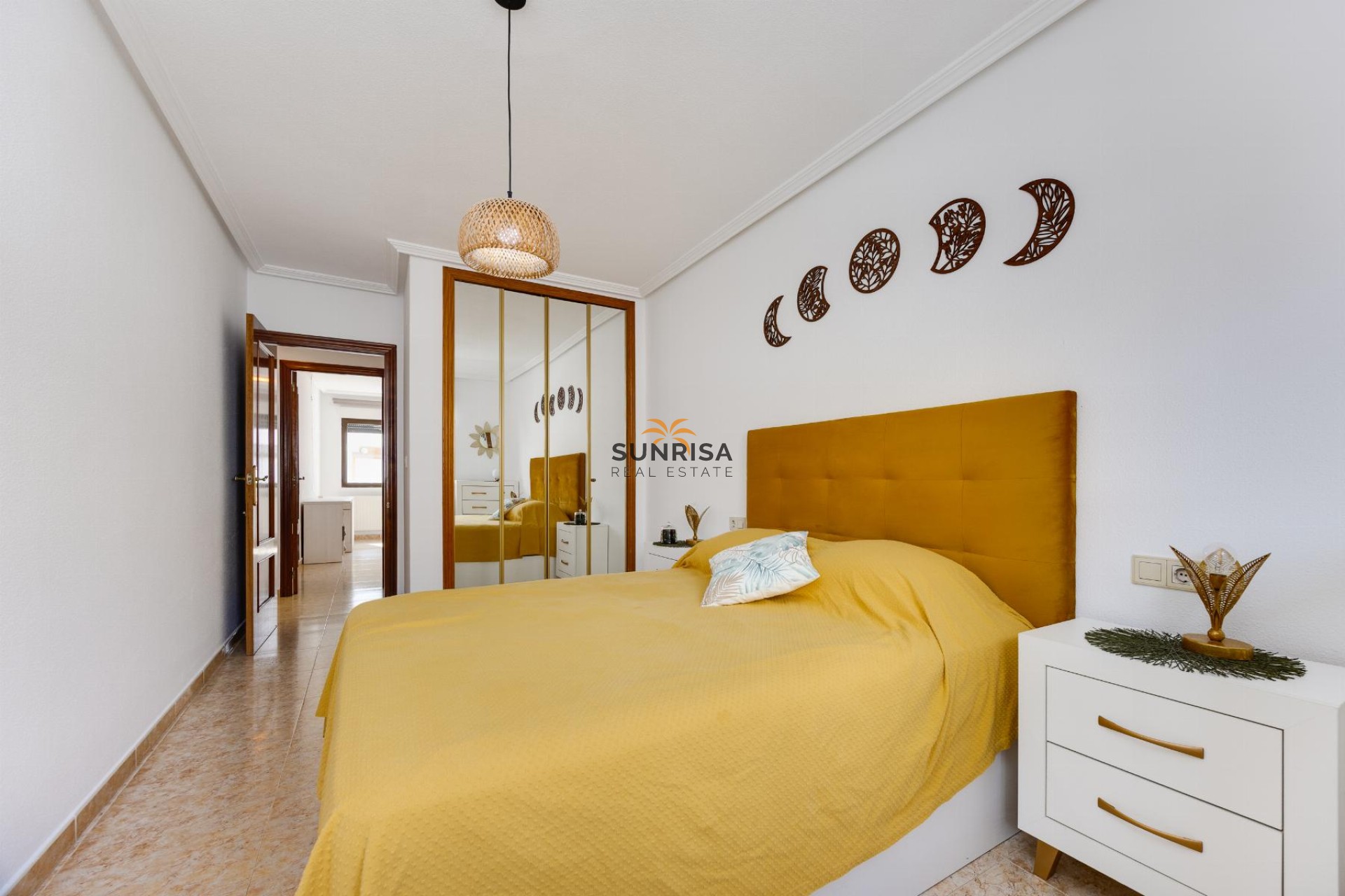 Resale - Apartment - San Miguel de Salinas
