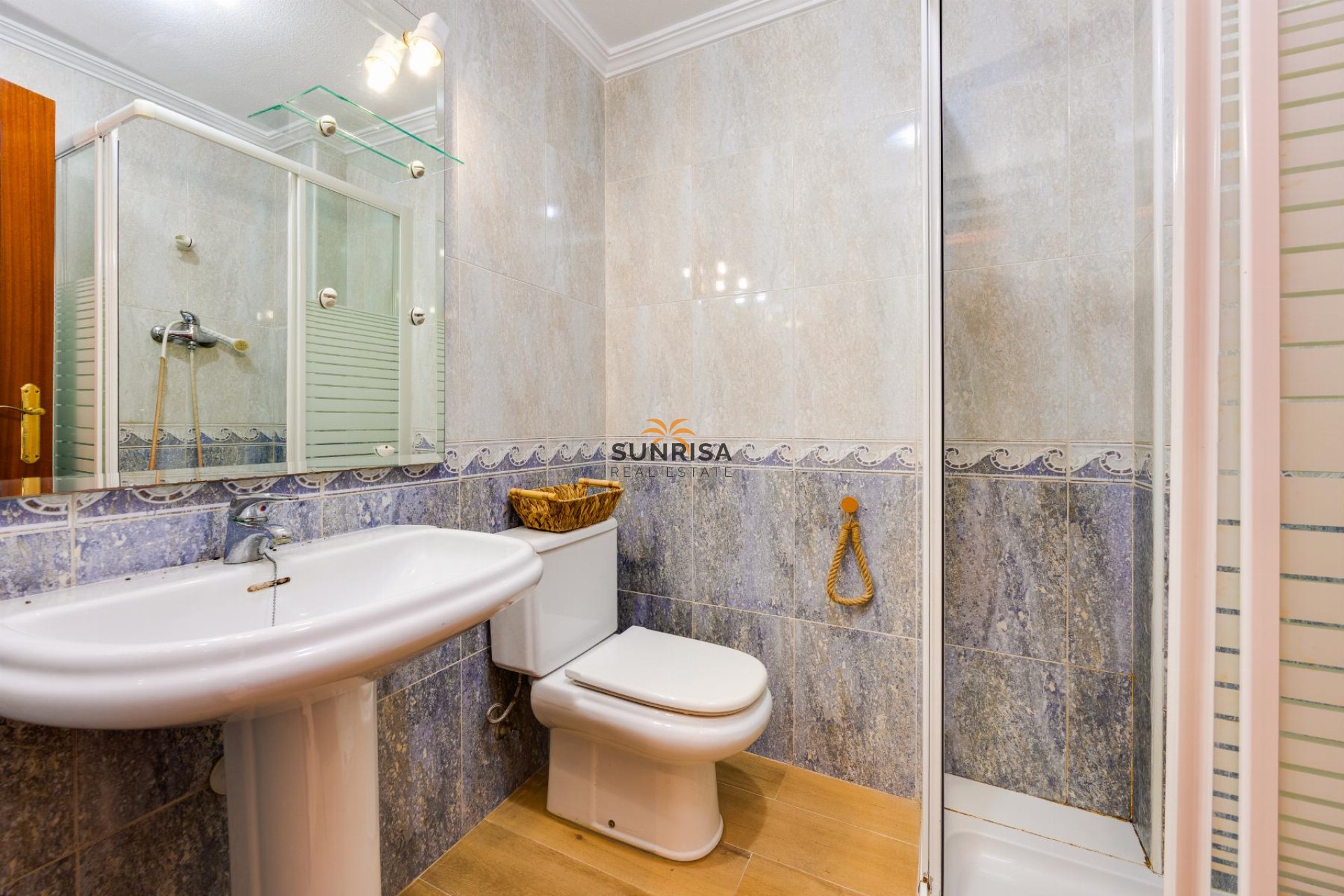 Resale - Apartment - San Miguel de Salinas