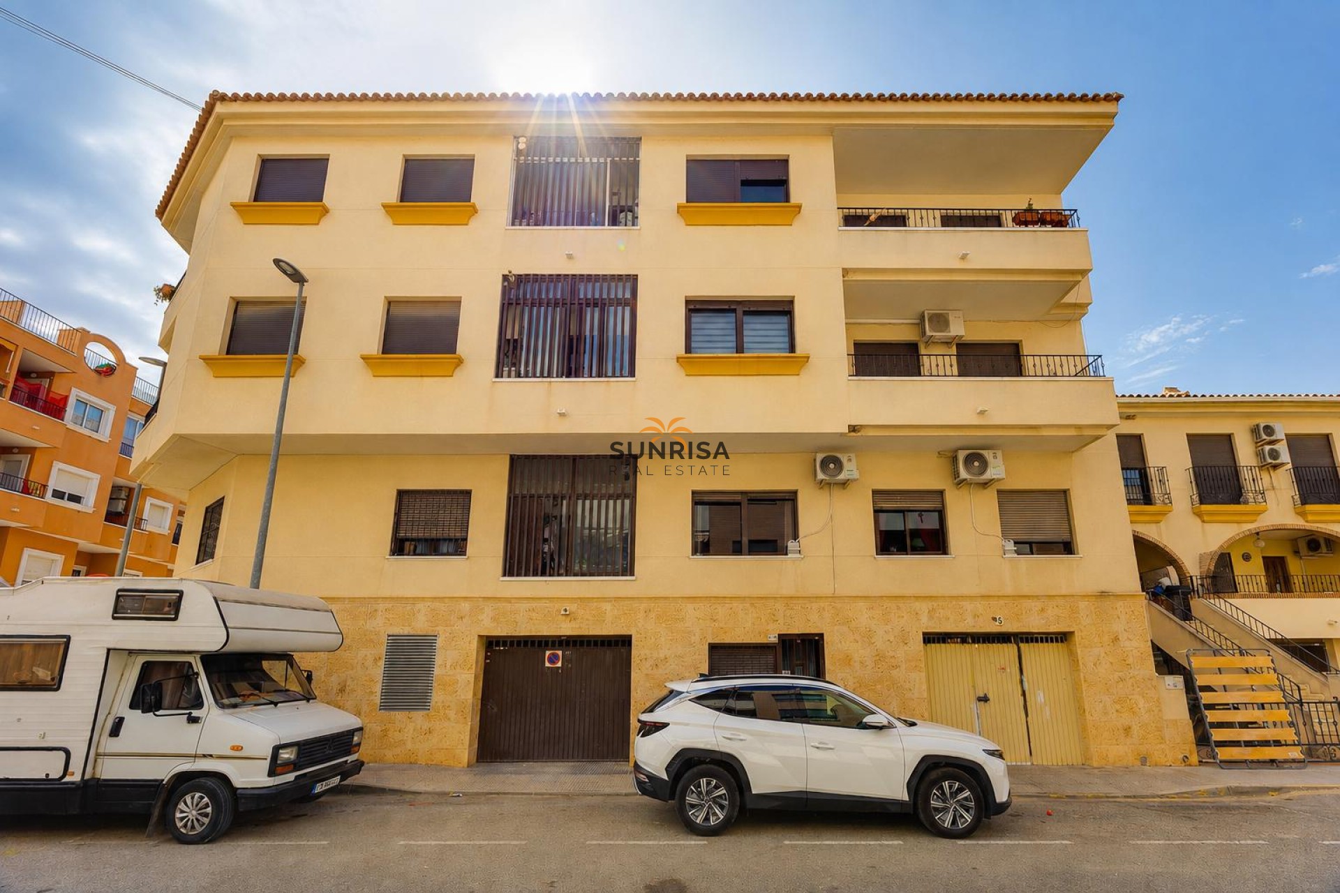 Resale - Apartment - San Miguel de Salinas