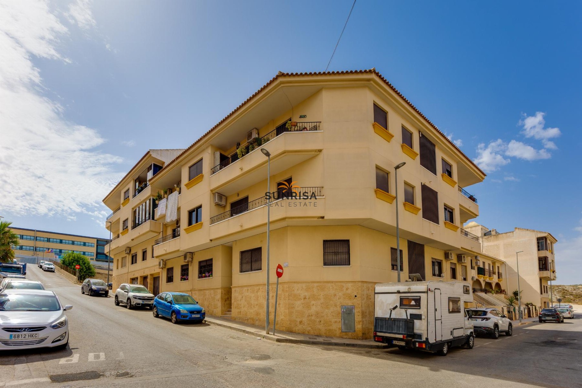Resale - Apartment - San Miguel de Salinas