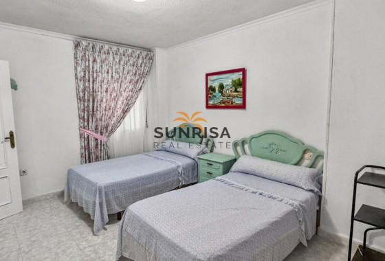 Appartement · Herverkoop - Torrevieja · Playa de los Locos · Alicante · Spanje