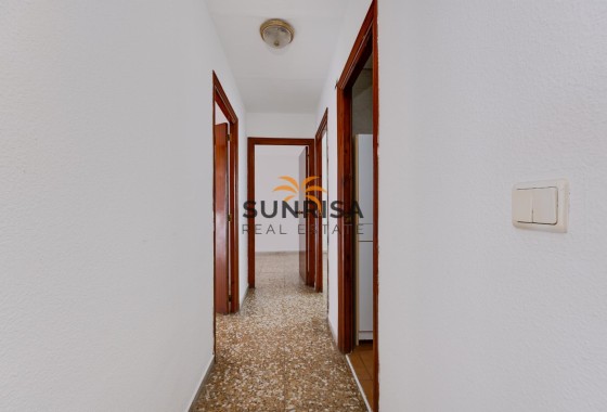 Apartment · Resale - Torrevieja · Playa del Acequión · Alicante · Spain