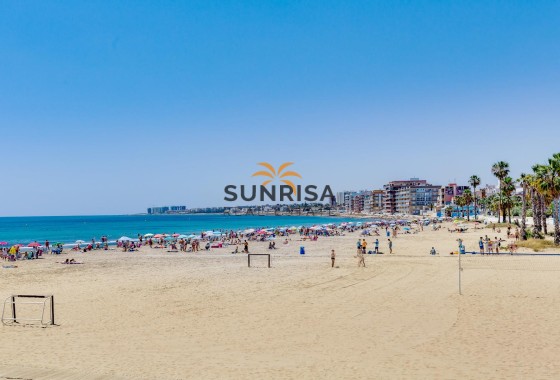 Apartment · Resale - Torrevieja · Playa del Acequión · Alicante · Spain