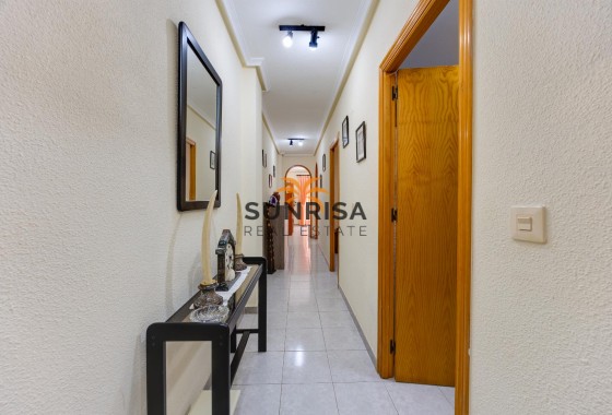 Apartment · Resale - Torrevieja · Playa del Cura · Alicante · Spain