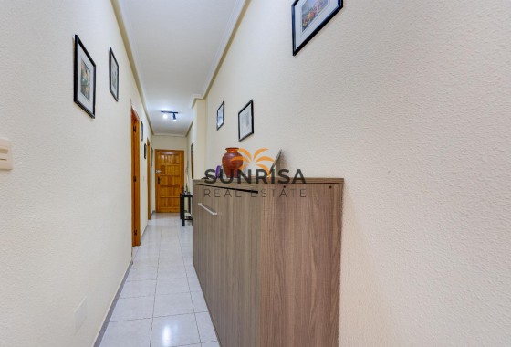 Apartment · Resale - Torrevieja · Playa del Cura · Alicante · Spain
