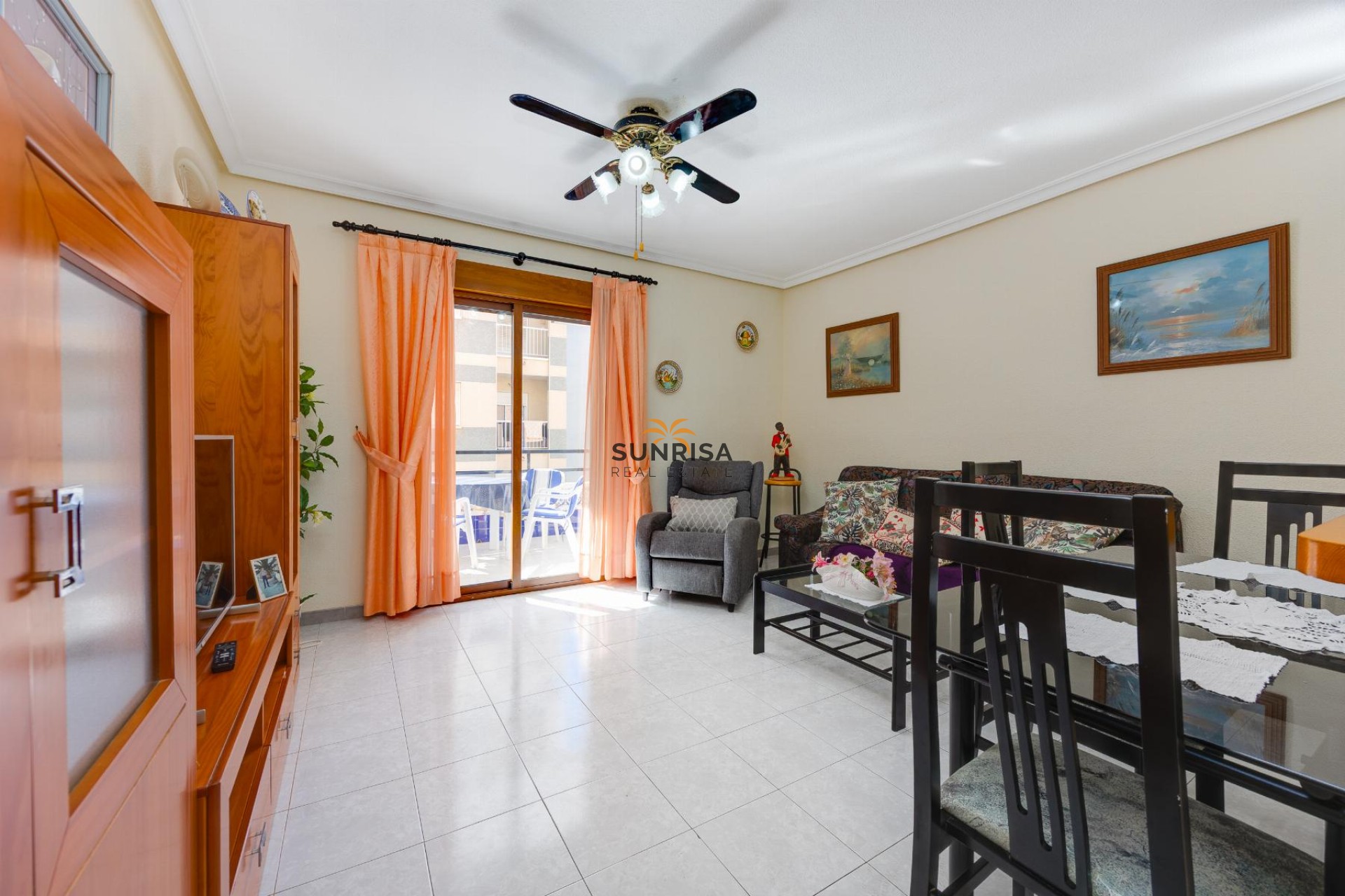 Resale - Apartment - Torrevieja
