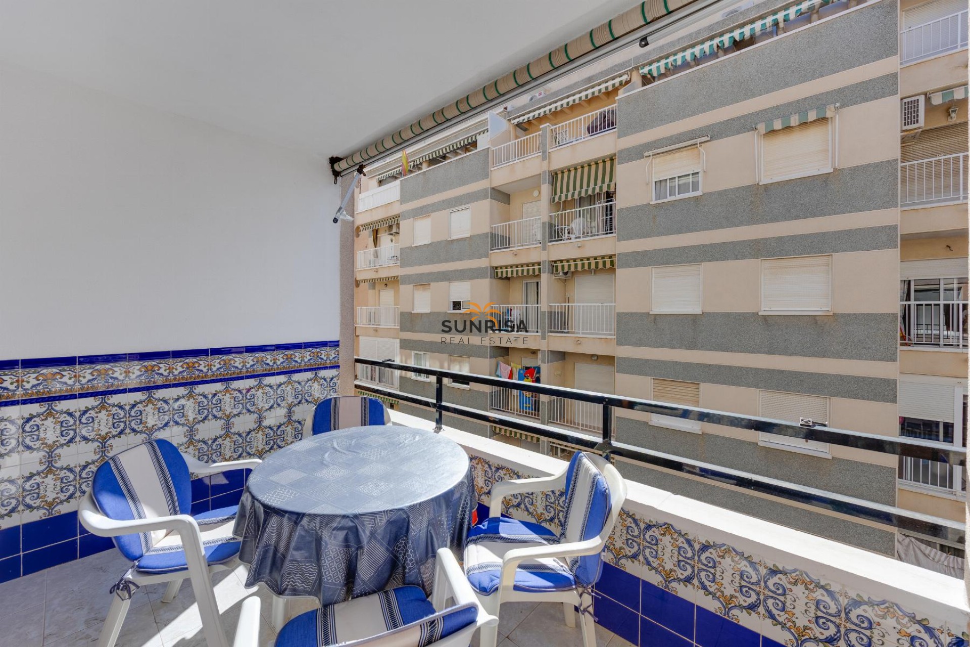 Resale - Apartment - Torrevieja