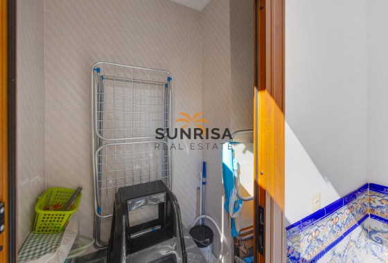 Apartment · Resale - Torrevieja · Playa del Cura · Alicante · Spain