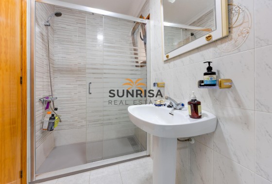 Apartment · Resale - Torrevieja · Playa del Cura · Alicante · Spain