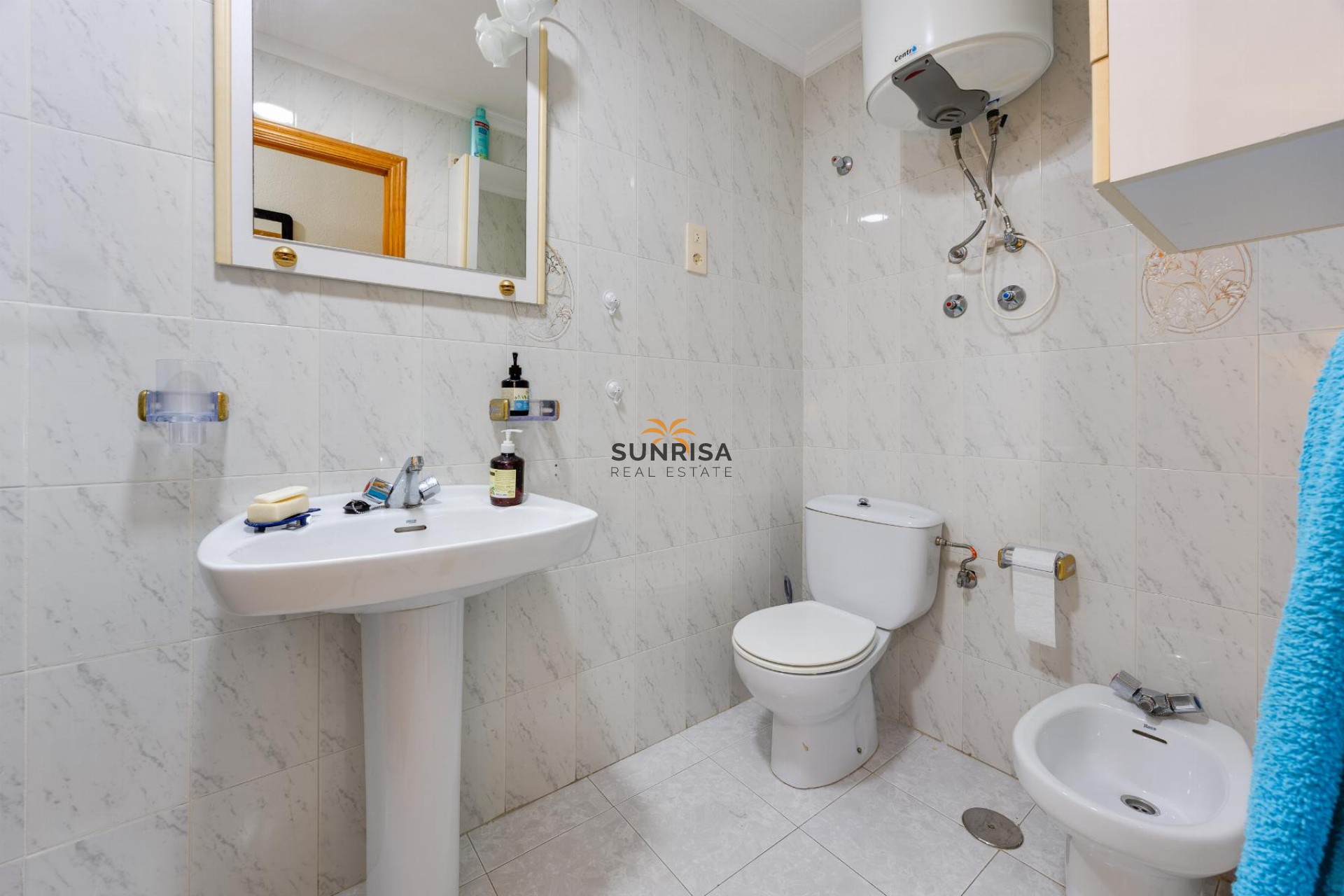 Resale - Apartment - Torrevieja