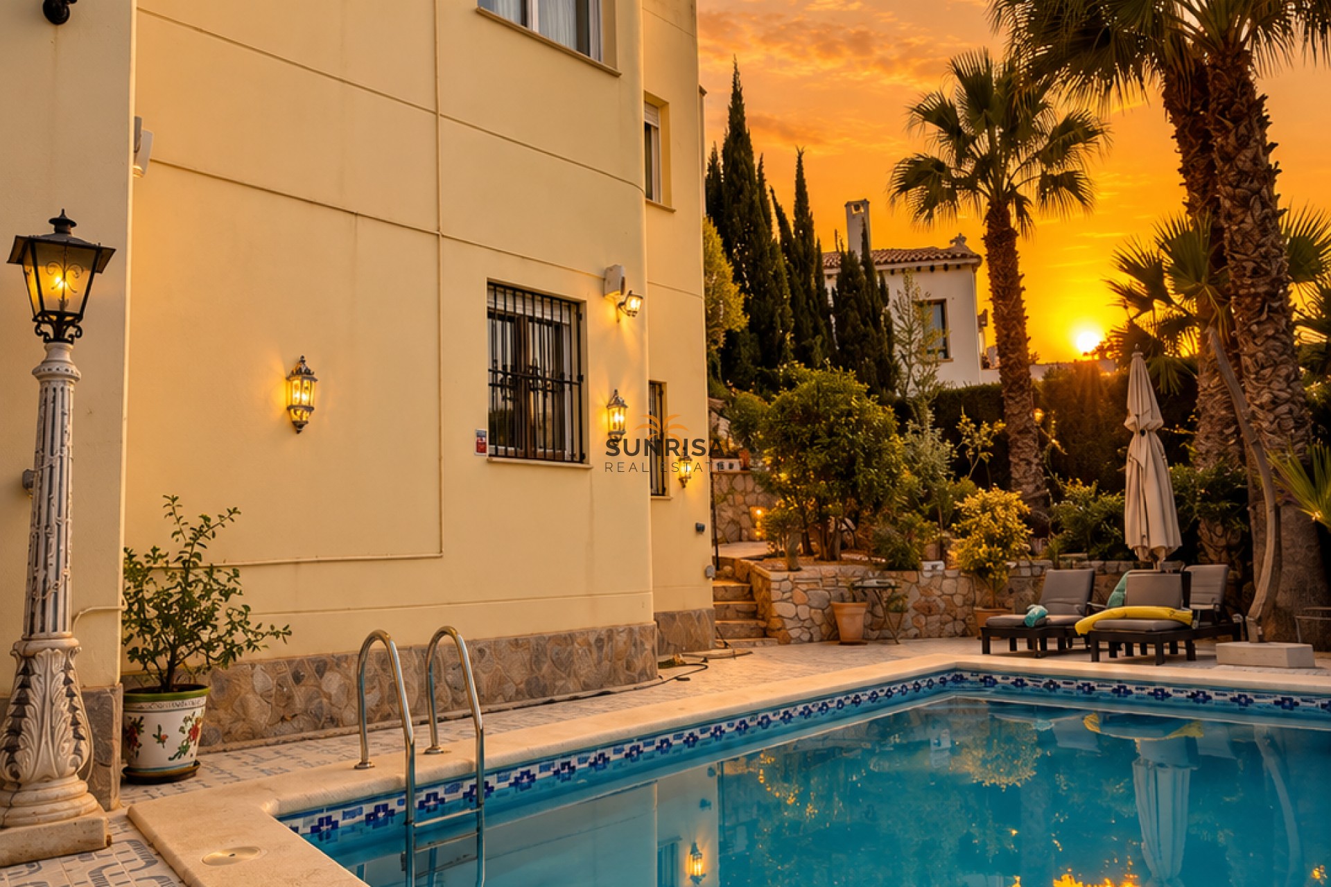 Herverkoop - Villa - Orihuela Costa
