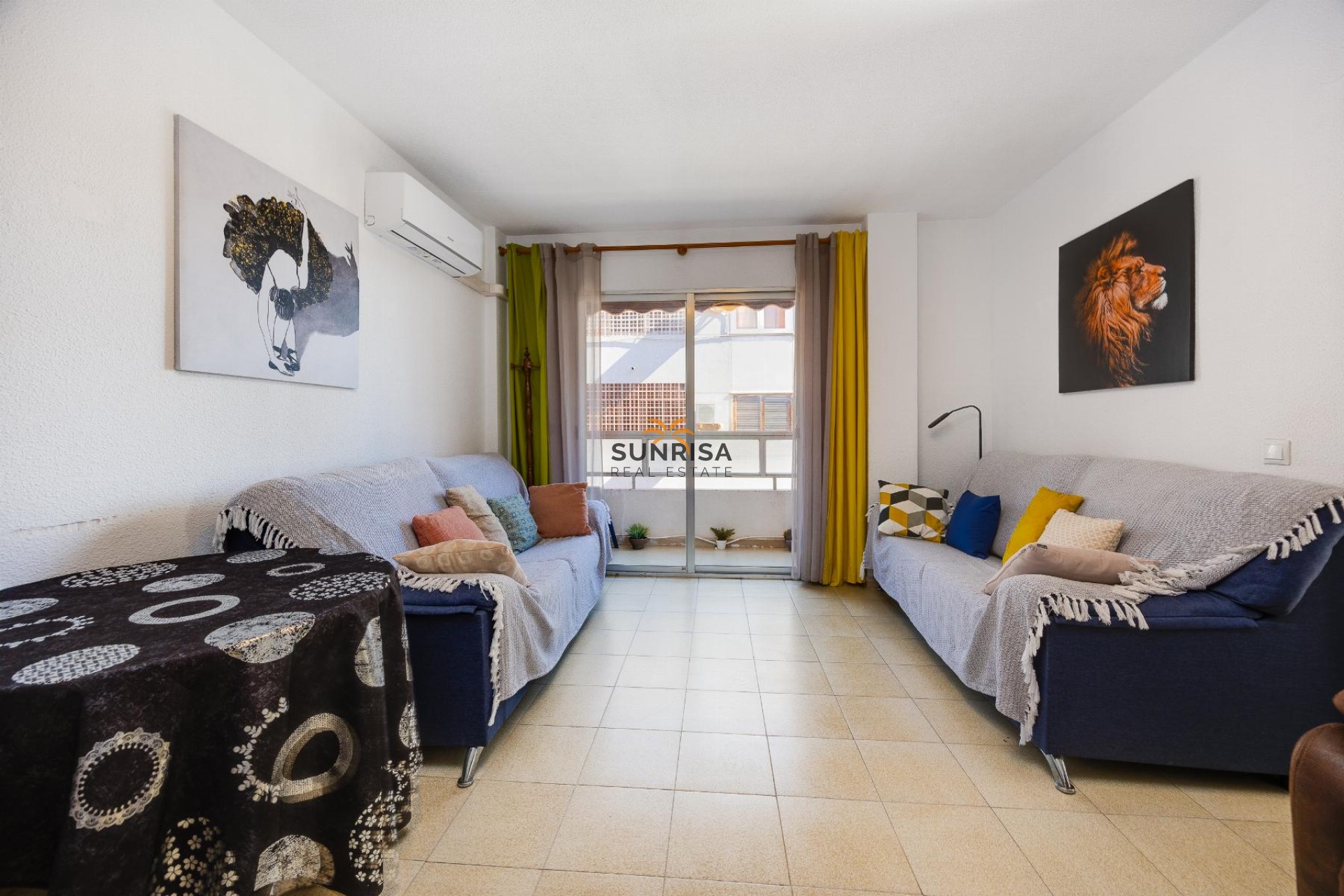 Resale - Apartment - Torrevieja