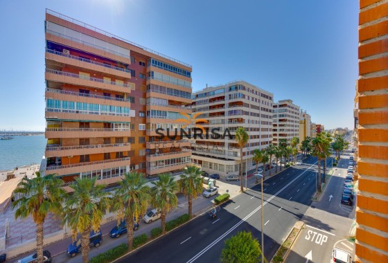 Apartment · Resale - Torrevieja · Playa del Acequión · Alicante · Spain