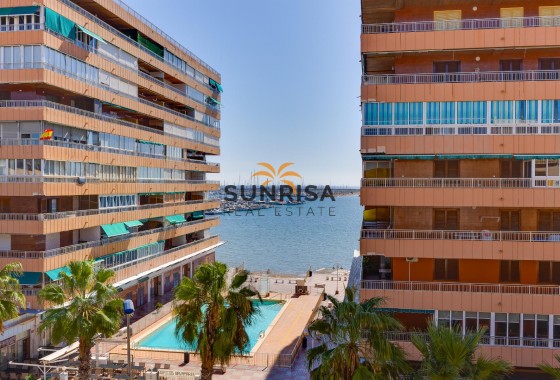 Apartment · Resale - Torrevieja · Playa del Acequión · Alicante · Spain