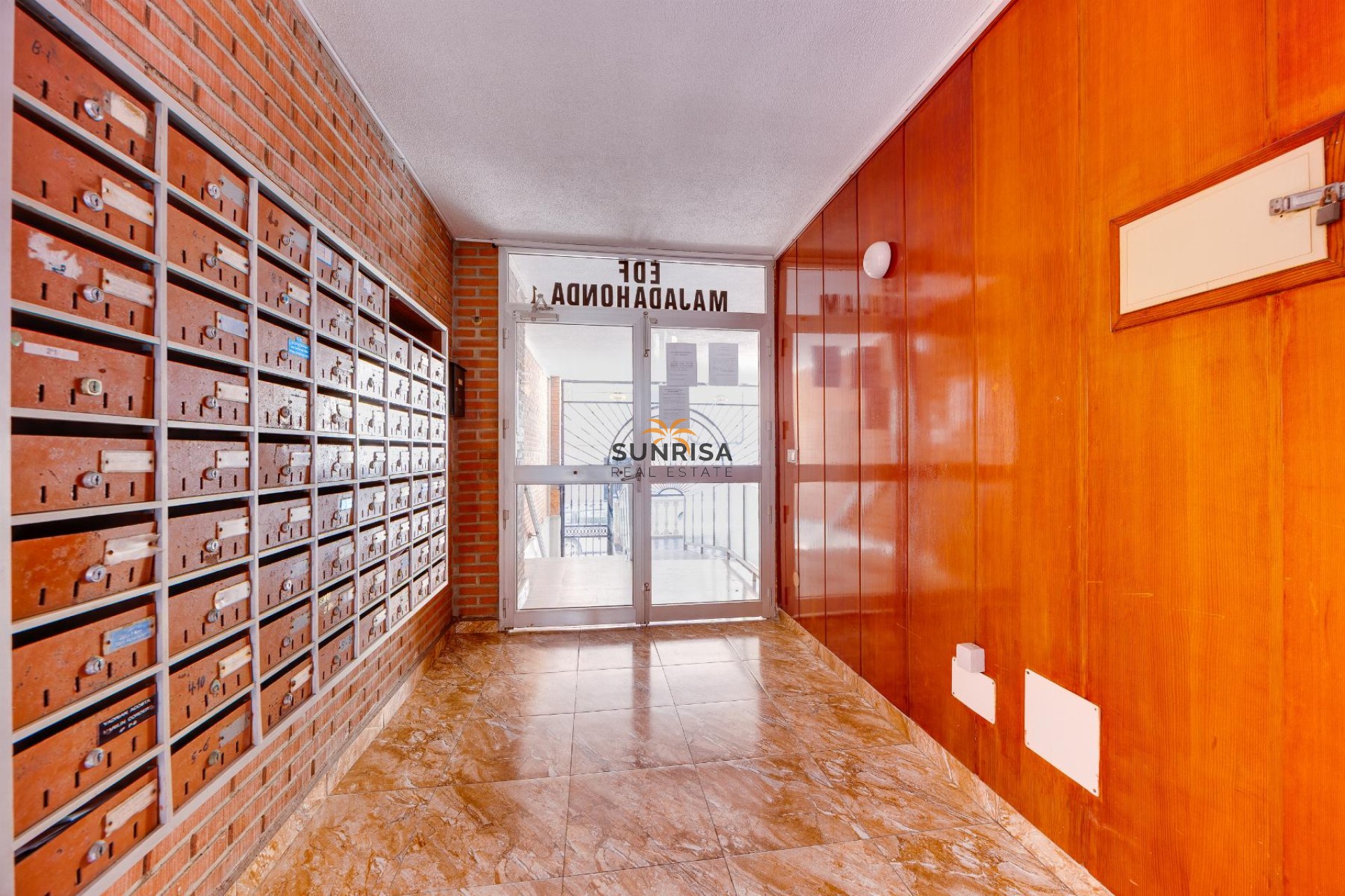 Resale - Apartment - Torrevieja