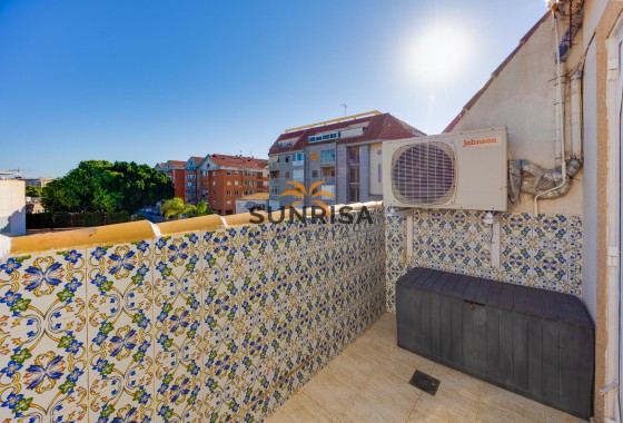 Penthouse · Resale - Torrevieja · Playa del Acequión · Alicante · Spain