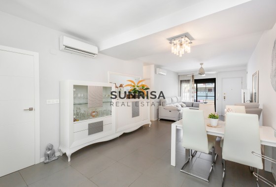 Apartamento · Reventa - Pilar de la Horadada · La Torre De La Horadada · Alicante · España