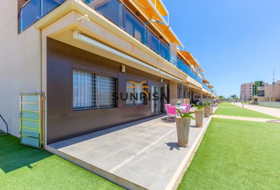 Apartamento · Reventa - Pilar de la Horadada · La Torre De La Horadada · Alicante · España