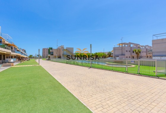 Apartamento · Reventa - Pilar de la Horadada · La Torre De La Horadada · Alicante · España