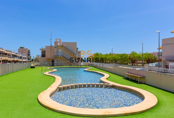 Apartamento · Reventa - Pilar de la Horadada · La Torre De La Horadada · Alicante · España