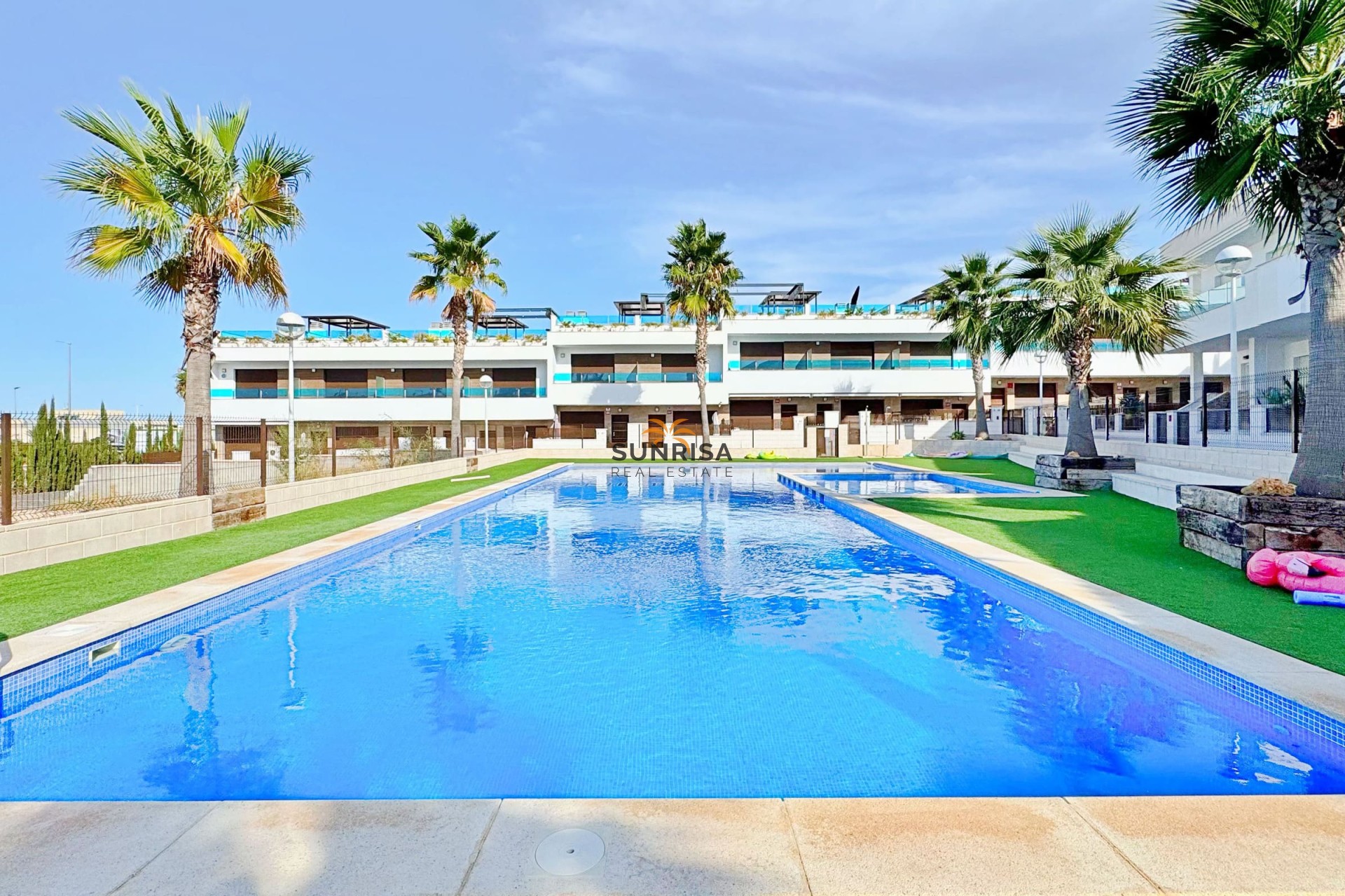 Herverkoop - Herenhuis - Torrevieja