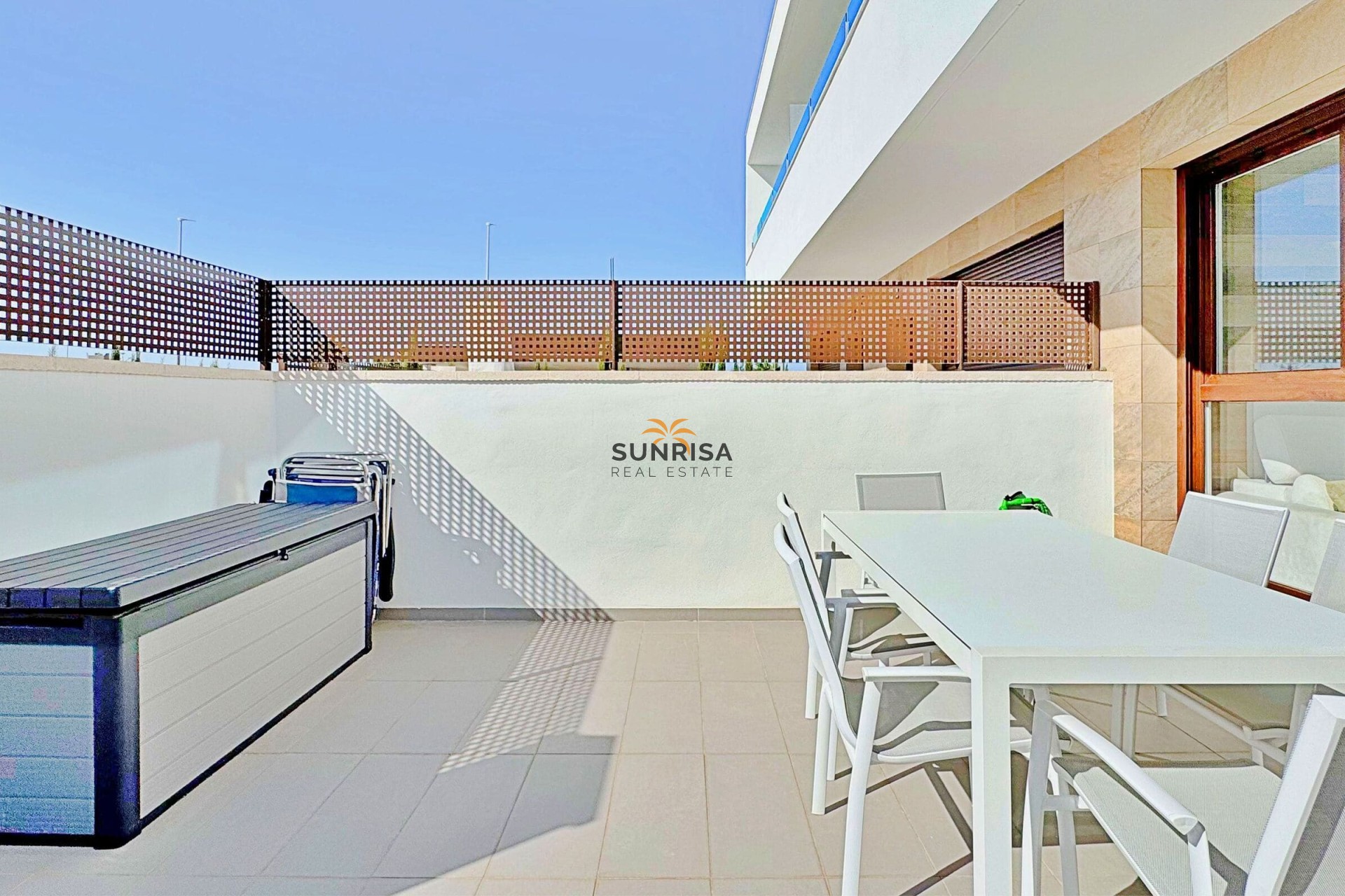 Herverkoop - Herenhuis - Torrevieja