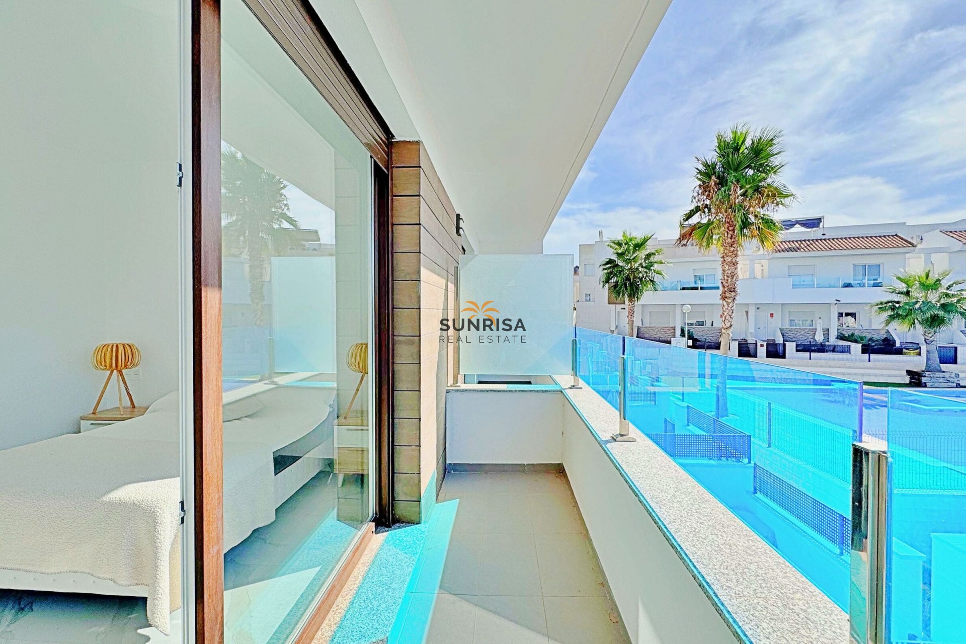 Herverkoop - Herenhuis - Torrevieja