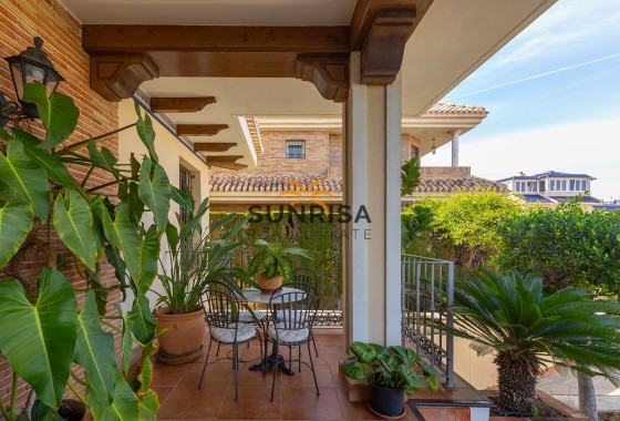 Villa · Herverkoop - Torrevieja · La Veleta · Alicante · Spanje