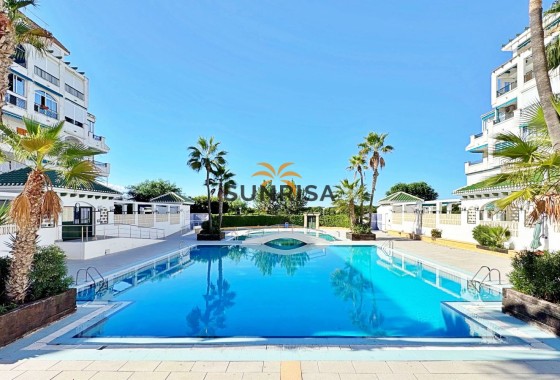 Appartement · Revente - Torrevieja · La Mata · Alicante · Espagne