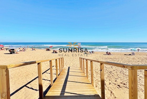 Appartement · Revente - Torrevieja · La Mata · Alicante · Espagne