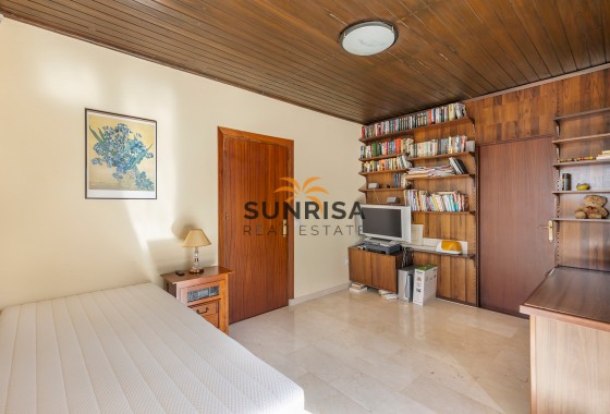 Villa · Reventa - Orihuela Costa · Las Filipinas · Alicante · España