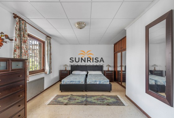 Villa · Reventa - Orihuela Costa · Las Filipinas · Alicante · España