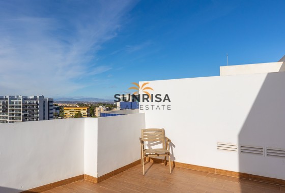 Penthouse · Herverkoop - Torrevieja · Punta Prima · Alicante · Spanje