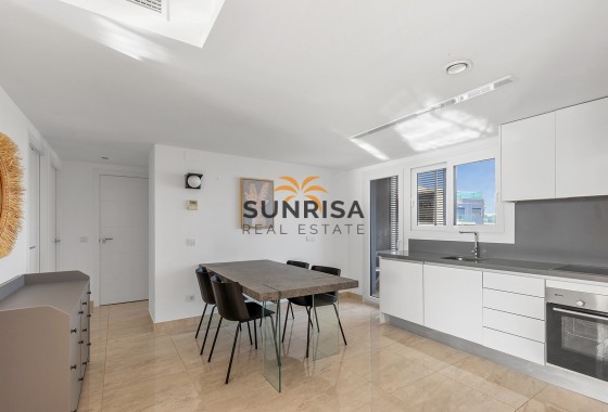 Penthouse · Herverkoop - Torrevieja · Punta Prima · Alicante · Spanje
