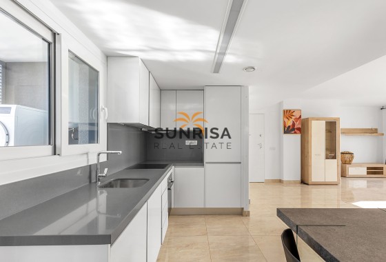 Penthouse · Herverkoop - Torrevieja · Punta Prima · Alicante · Spanje