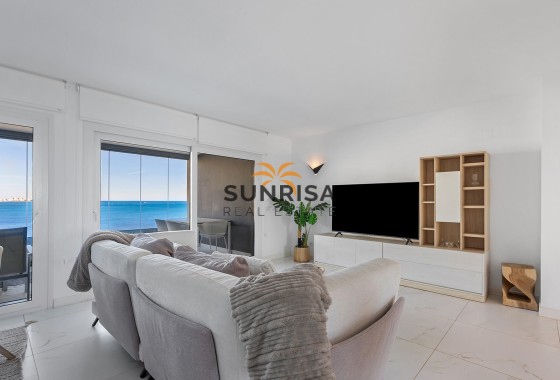 Appartement · Herverkoop - Torrevieja · Punta Prima · Alicante · Spanje