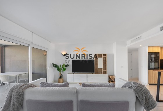 Appartement · Herverkoop - Torrevieja · Punta Prima · Alicante · Spanje