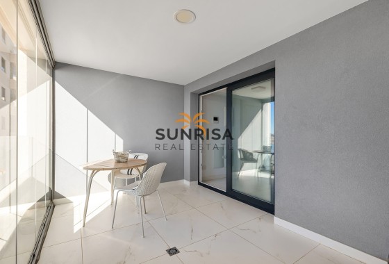 Appartement · Herverkoop - Torrevieja · Punta Prima · Alicante · Spanje