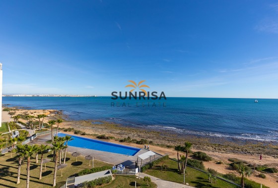 Appartement · Herverkoop - Torrevieja · Punta Prima · Alicante · Spanje